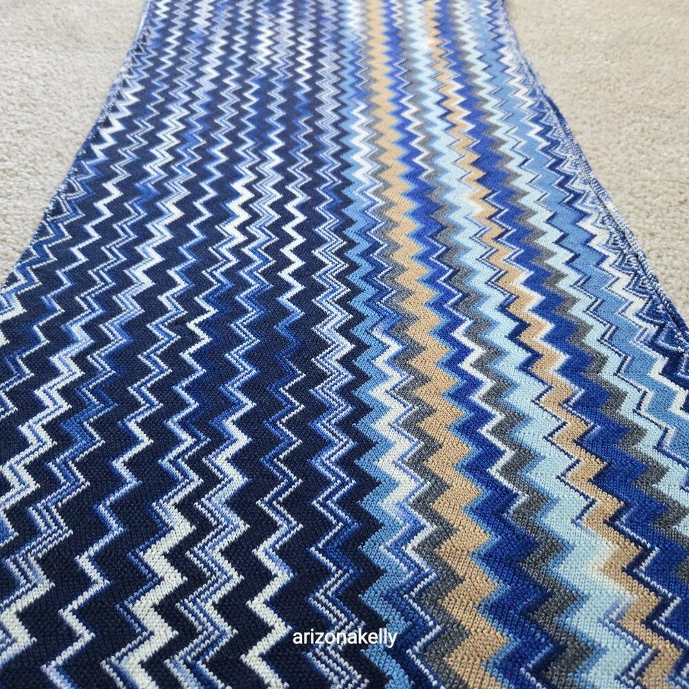 MIssoni 100% Wool Blue Zig Zag Scarf - Picture 14 of 15